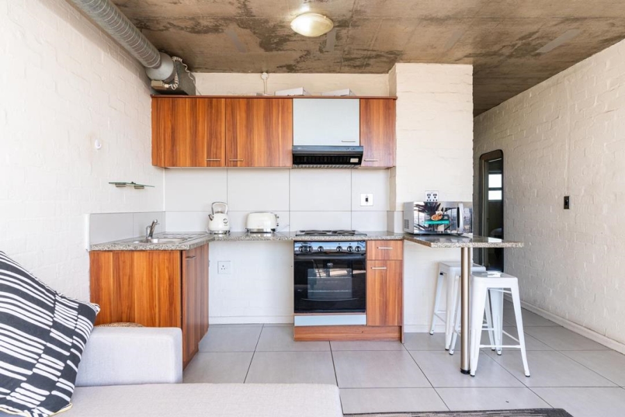 1 Bedroom Property for Sale in Woodstock Western Cape